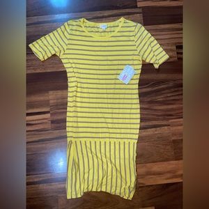 Lularoe Julia Medium